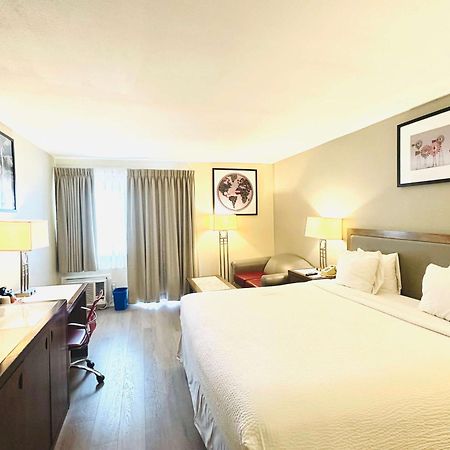 Hotel Ramada Plaza By Wyndham Garden Grove/Anaheim South Esterno foto